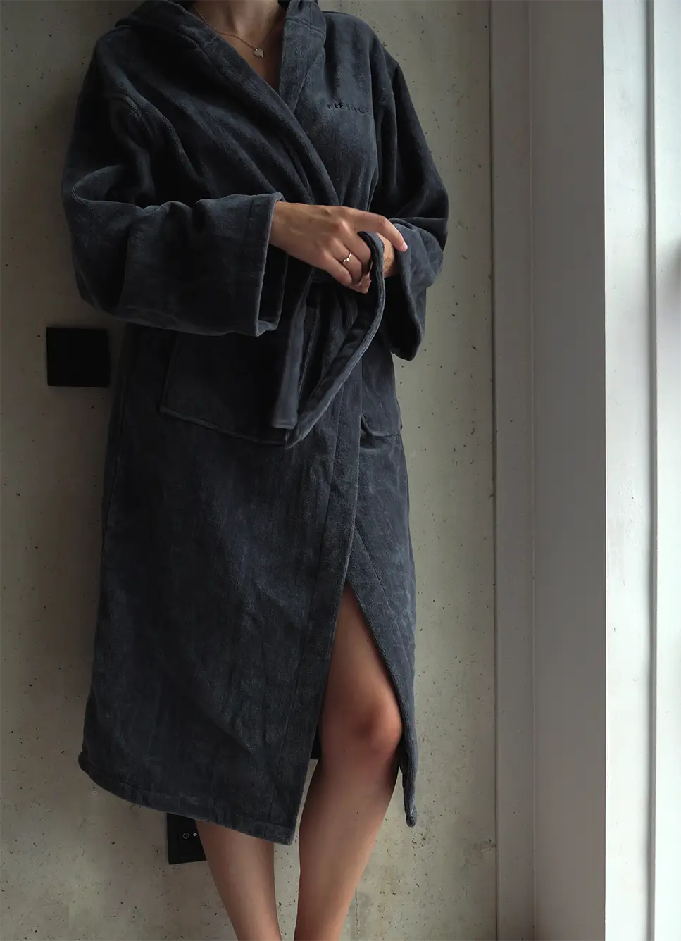 Bathrobe - Shadow Grey Royal