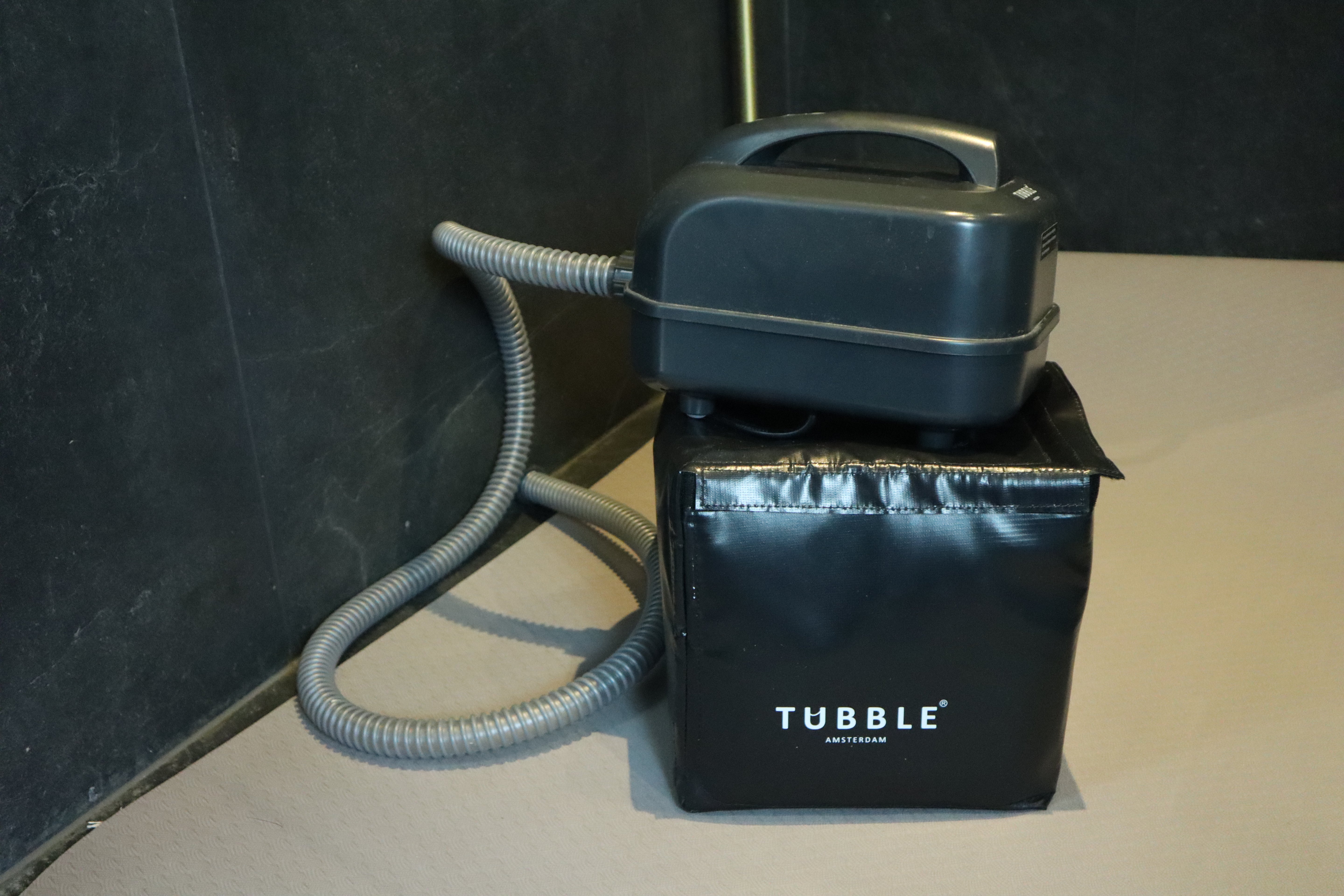 Q-Box